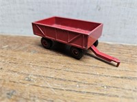 Metal ERTL Red Wagon@1.25Wx3Lx1inH