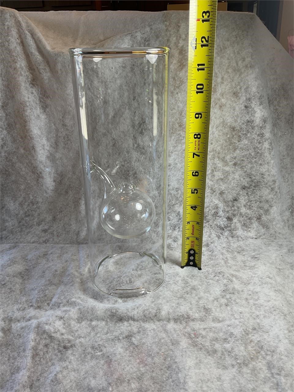 Vintage 12” Wolfard Glass Blowing Company Oil Lamp