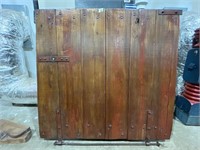 Barn door