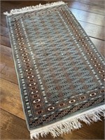 Hand knotted Oriental Sm. Area Rug Bokhara Design