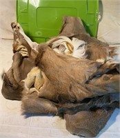 Tote of 3 Deer Furs