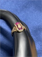10k Gold class ring 1968 3.02g size 4 North BM