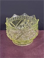 Daisy and button Vaseline glass bowl dish no chips