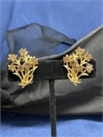 Rhinestone clip earrings vintage jewelry