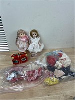 Vintage dolls with doll clothes