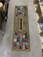 Decorative table runner sequence