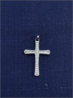 Religious cross pendant