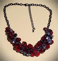VTG RED GLASS FACETED BEADED BIB COLLAR NECKLACE