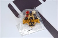 1992 Bud Bowl IV Bud, Bud Dry, Bud Light Pin