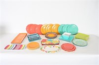 Picnic/Outdoor Dinnerware & Serving Trays