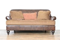 Bernhardt Leather/Fabric Love Seat - Grt Condition