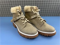 NAUTICA WOMENS BOOTS NICE SIZE 7.5 LIGHT USE