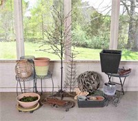 Plant Stands, Planters, Outdoor Decor