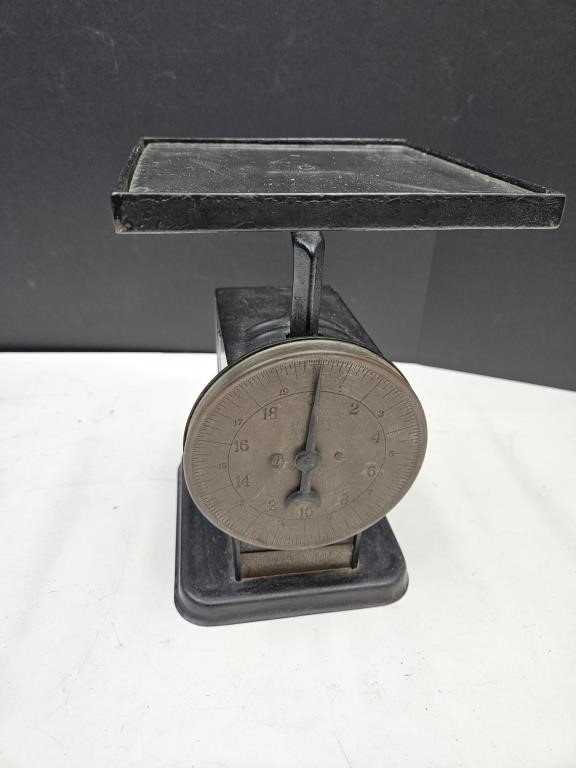 Antique  Union Glass Top Working Scales 10 1/2" H