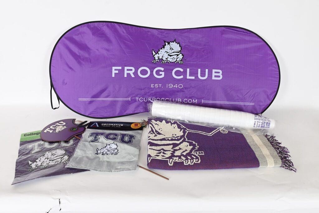 TCU Horned Frogs Fan Gear - Blanket, Flags, Shade