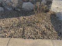 1 cubic yard brown landscape rock