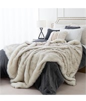 $140 (60x80") White Faux Fur Blanket