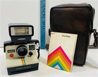 Vintage Polaroid One Step Camera with Flash