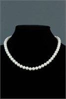 White Pearl-like Beads Necklace