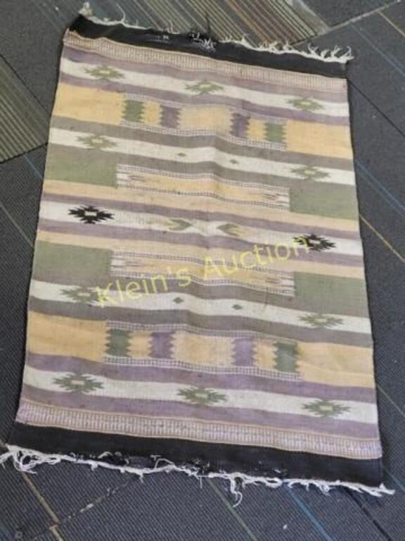 antique Navaho hand made rug navaho estate rug