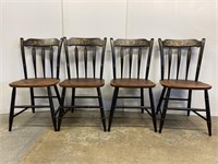 Set of four matching Hitchcock chairs