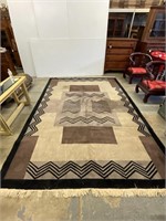 Large geometric room size rug