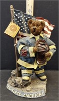 BOYDS BEAR "OUR AMERICAN HERO" STATUE