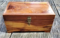 9" Dresser Cedar Box
