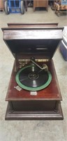 Vintage Graphophone (Columbia Grafonola)