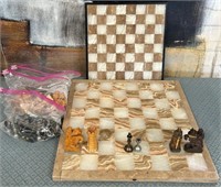 11 - CHESS BOARD GAME SET (Z16)