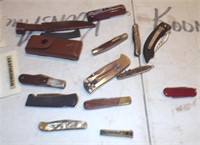 Assorted Pocket knives