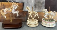 11 - LOT OF 3 CAROUSEL HORSES (Z25)