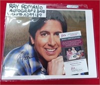 N - RAY ROMANO AUTOGRAPH 8X10 W/ COA