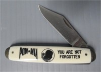 POW-MIA folding knife, marked bear hunter.