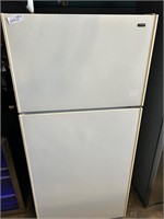 Hotpoint White Cross Top Refrigerator