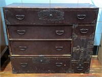 ORIENTAL PAINT DECORATED CHEST