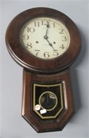 Daekor 31 day clock. Measures: 22" Tall. Has