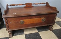 Cedar lined E.R. Co. chest. Measures: 23.25" H x