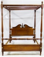 Vintage Canopy Bed 84x62x87