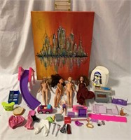 City Skyline Painting, Barbies & Accessories