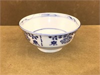 Vintage Chinese Blue & White Porcelain Noodle Bowl