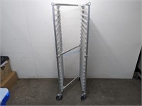 MOBILE NESTING PAN RACK