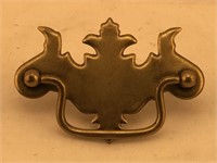 (21) Assorted Vintage Brass Dresser Drawer Pulls