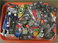 NFL TEAM MAGNETS & FLAGS