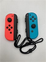 2 pc Nintendo Switch Blue and Red Controllers