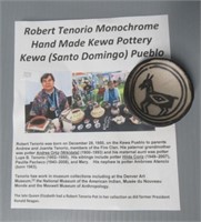 Robert Tenorio monochrome hand made Kewa pottery