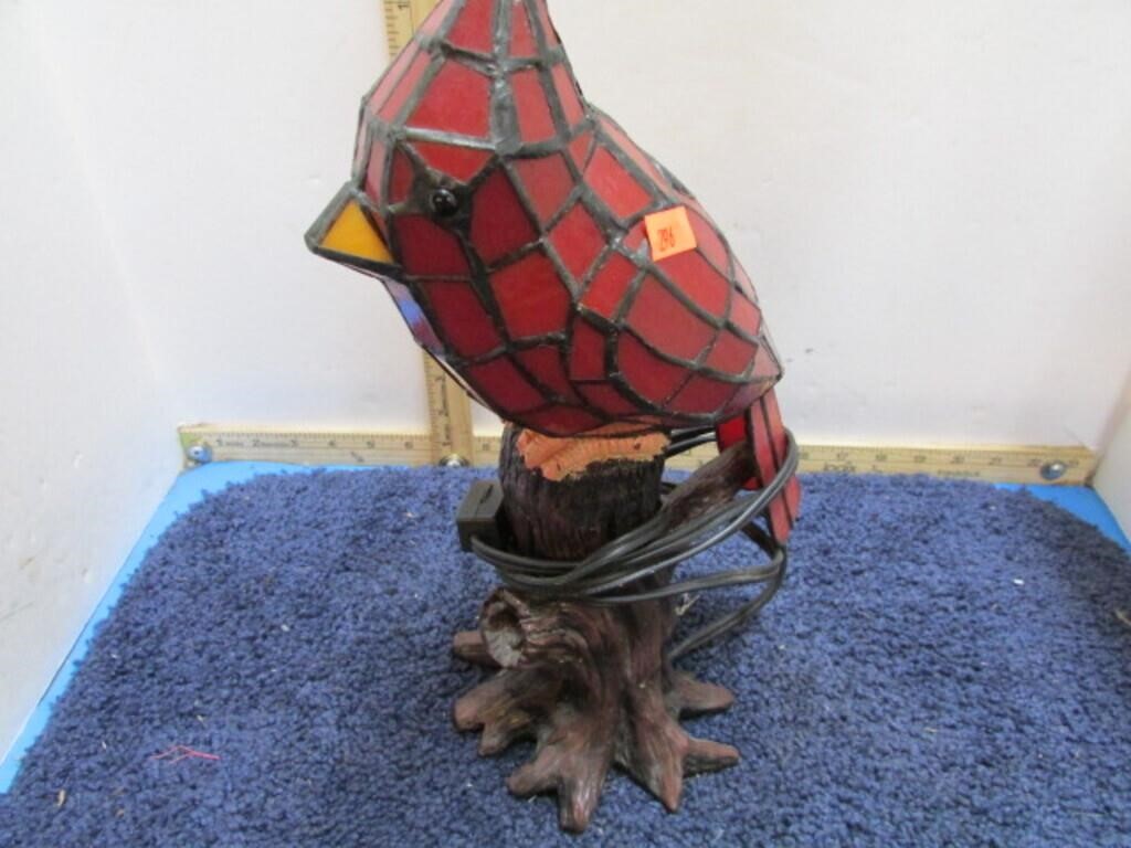 LEADED GLASS CARDINAL LAMP - BIRD IS LOOSE