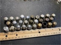 29 thimbles mainly size 8&9