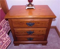 Oak 3 drawer bedside table night stand,