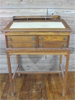 OAK SPOOL CHEST ON STAND CIR 1910